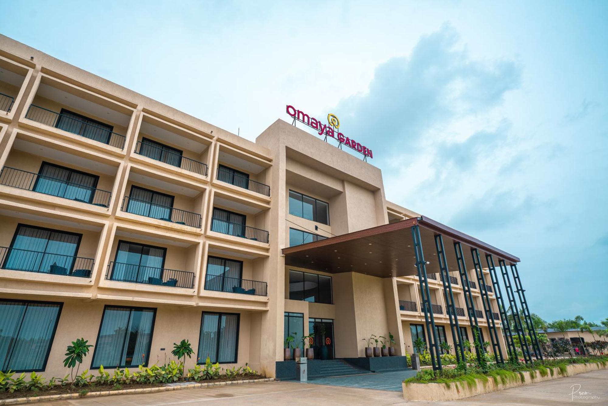 Hotel Omaya Garden Rāipur Exterior foto